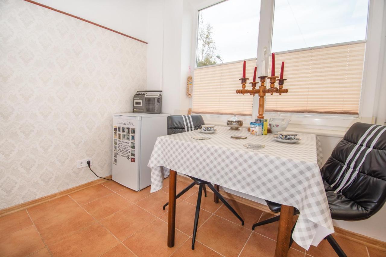 Karostas Pludmales Apartmenti 80-90 Gadu Stila Liepāja Екстериор снимка